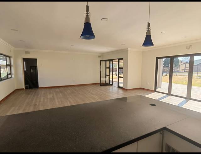 3 BEDROOM HOUSE FOR SALE IN HEIDELBERG PROPER